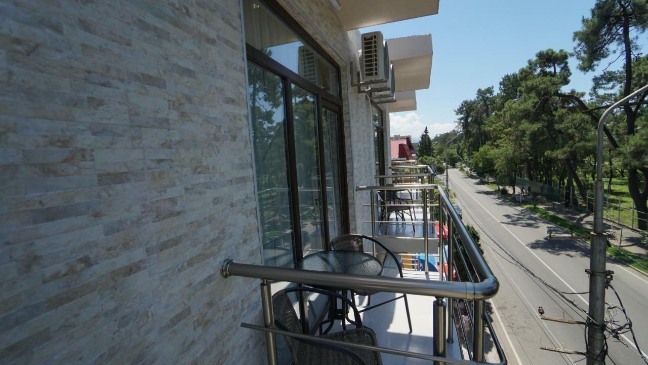 Hotel Horizon Кобулети Екстериор снимка