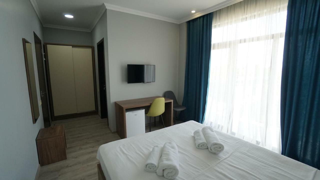 Hotel Horizon Кобулети Екстериор снимка